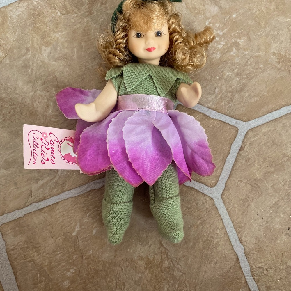 AM Creations, Cameo Kid’s Collection Porcelain Doll